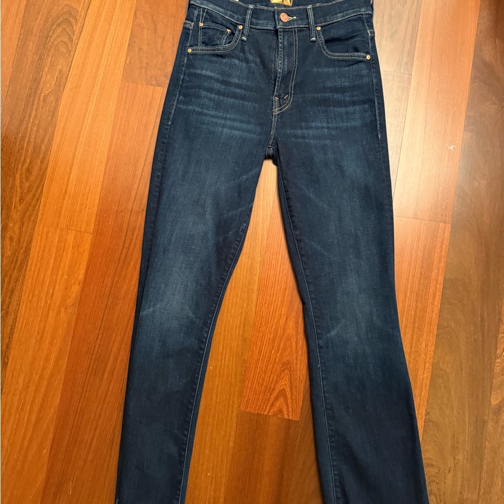 MOTHER The Insider High Rise Crop Step Fray Bootcut Jeans